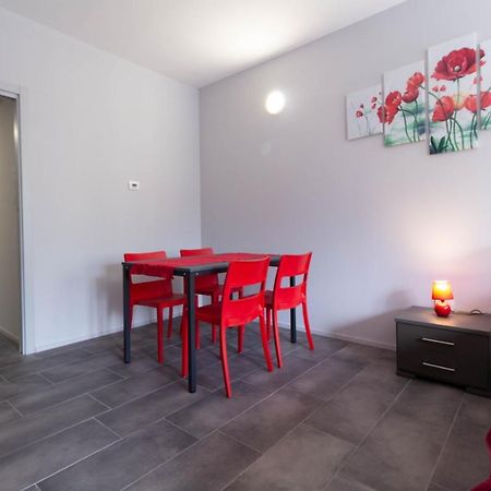 Appartamento Papavero - Affitti Brevi Italia Lecco Exterior photo