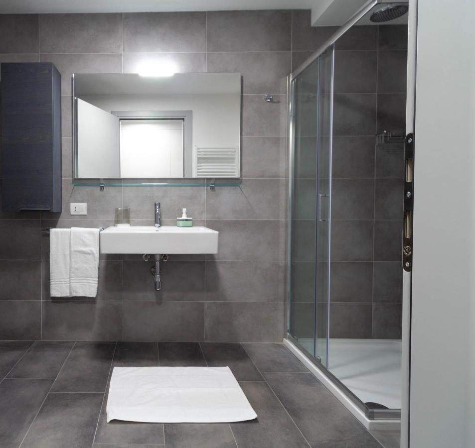 Appartamento Papavero - Affitti Brevi Italia Lecco Exterior photo
